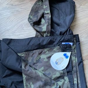 Camo and Black RainRap NWT